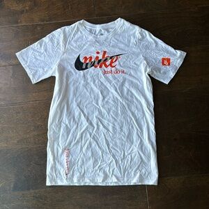 Nike Tee